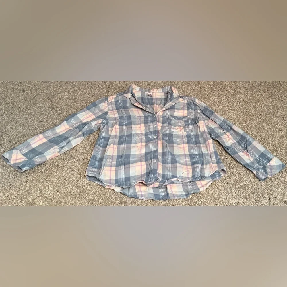 Victoria’s Secret Multi Plaid Long Sleeve and Pants PJ Set - Picture 2 of 4